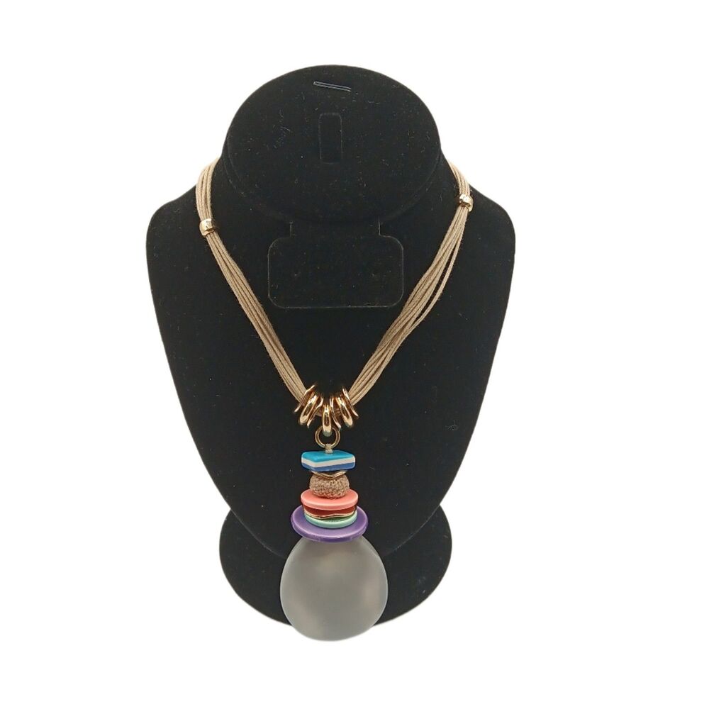 Chico’s Cabochon Pendant Necklace Multicord Gold Tone Hammered Disc Boho Chic